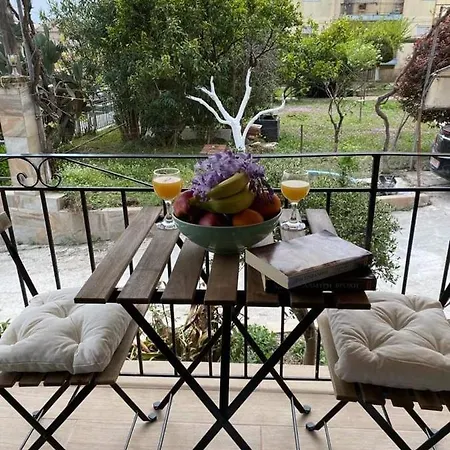 Loukia Appartement *